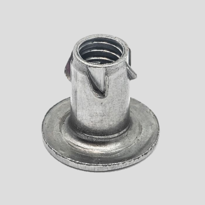 プロペラナット